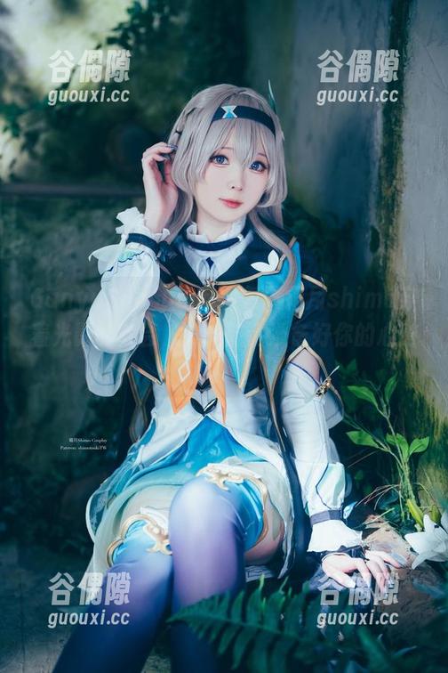 GanyuSuccubus图包，霜月shimo穿着光影的舞会，下载前请准备好你的心脏！