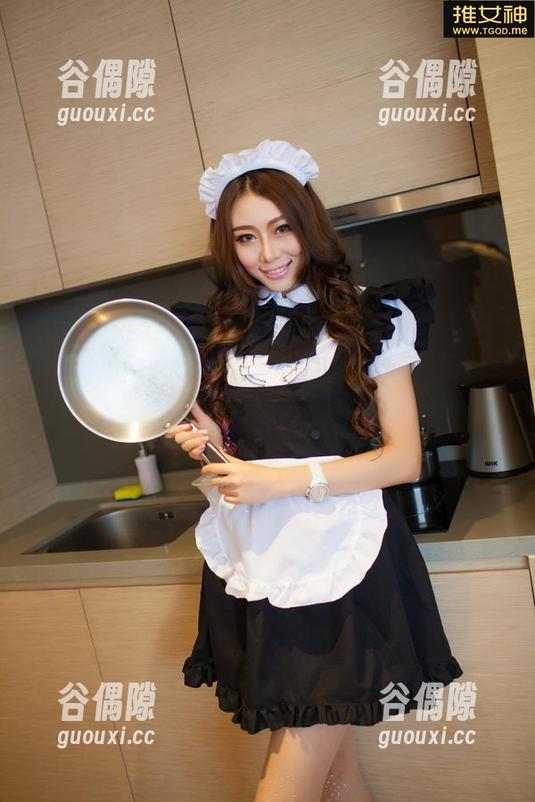 青豆客 - 眼镜与风格：汪佩妮Penny写真图册，给视觉加点料！