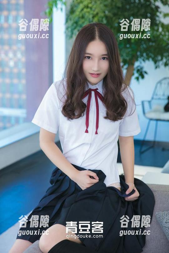 青豆客 - 魏扭扭教室：私拍美图，让你沉迷的完美逃学方案
