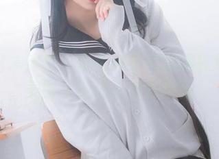 黑川日本旅拍：紫色迪士尼制服在线曝光，美图太美让人想去报到！