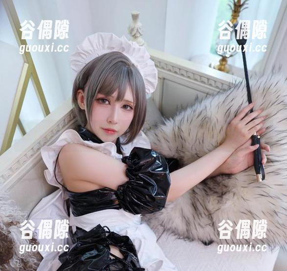 这样的女仆，黑白御猫的写真值得你的下载！